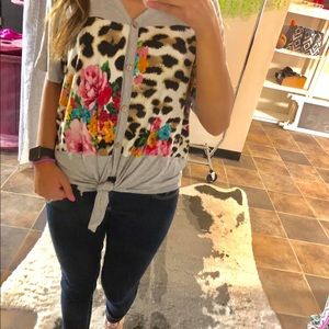 Medium cheetah floral